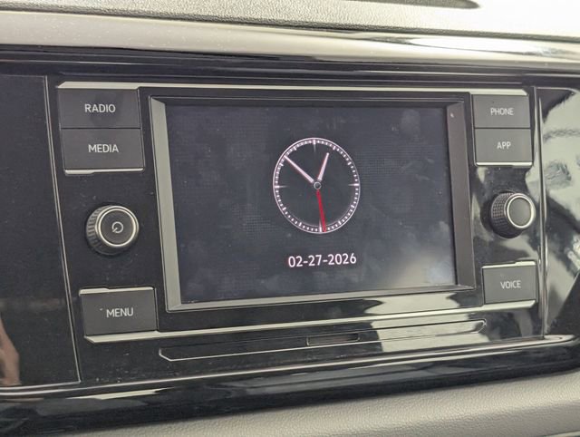 Used 2022 Volkswagen Taos S image 22