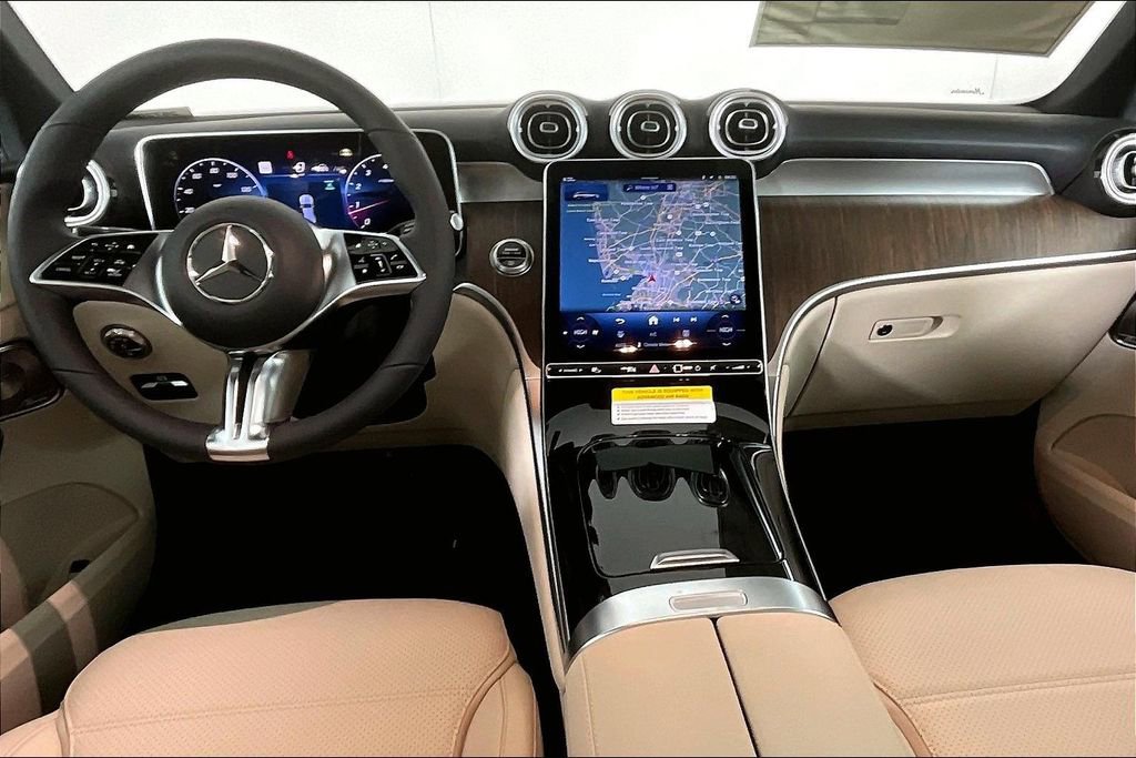 Used 2026 Mercedes-Benz GLC 300 4MATIC image 5