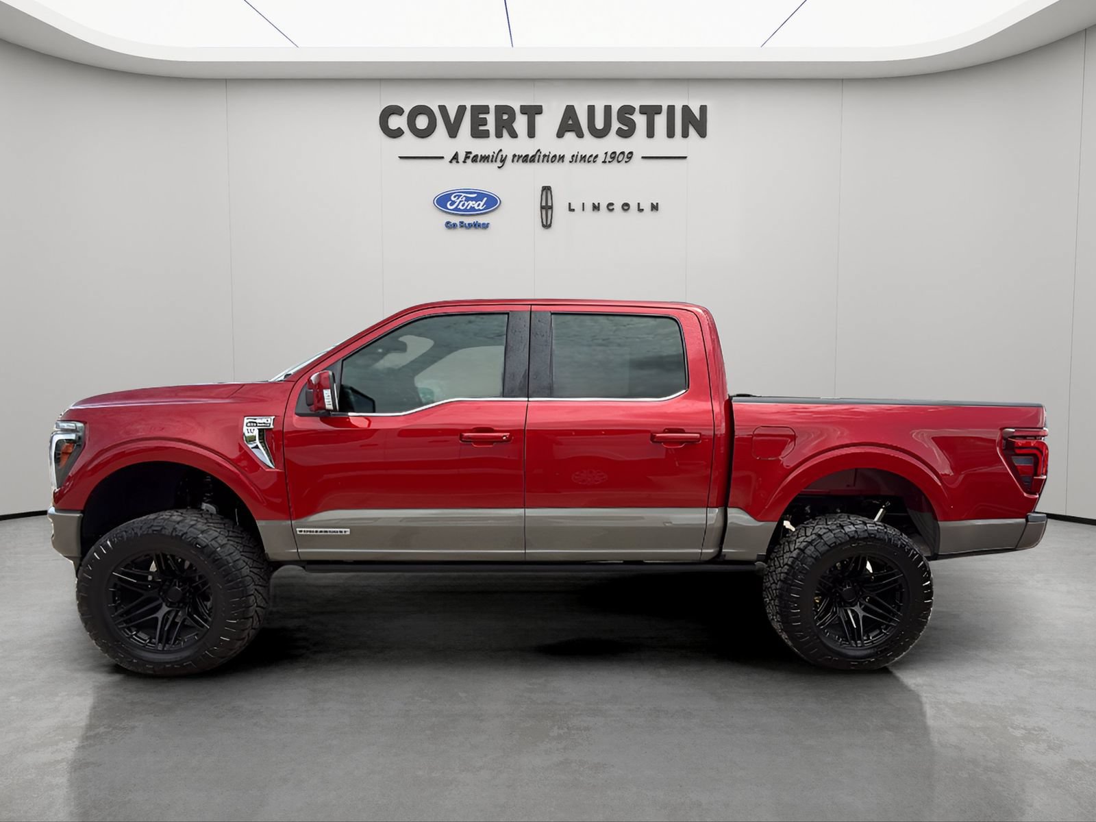 Used 2025 Ford F150 King Ranch AWD/4WD image 2