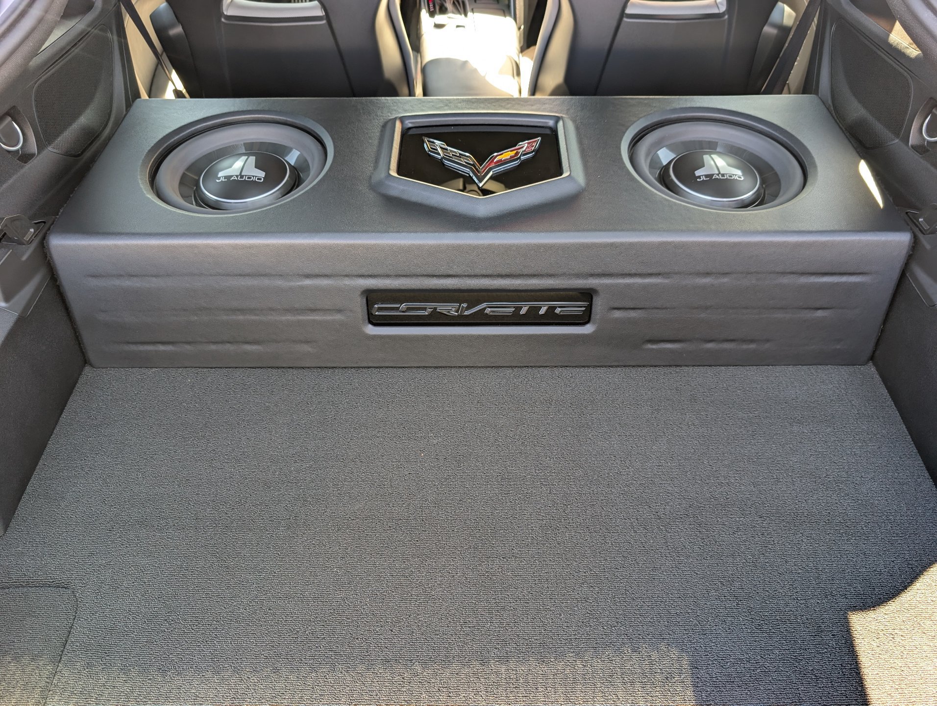 Used 2017 Chevrolet Corvette Stingray Coupe w/ 1LT RWD image 8