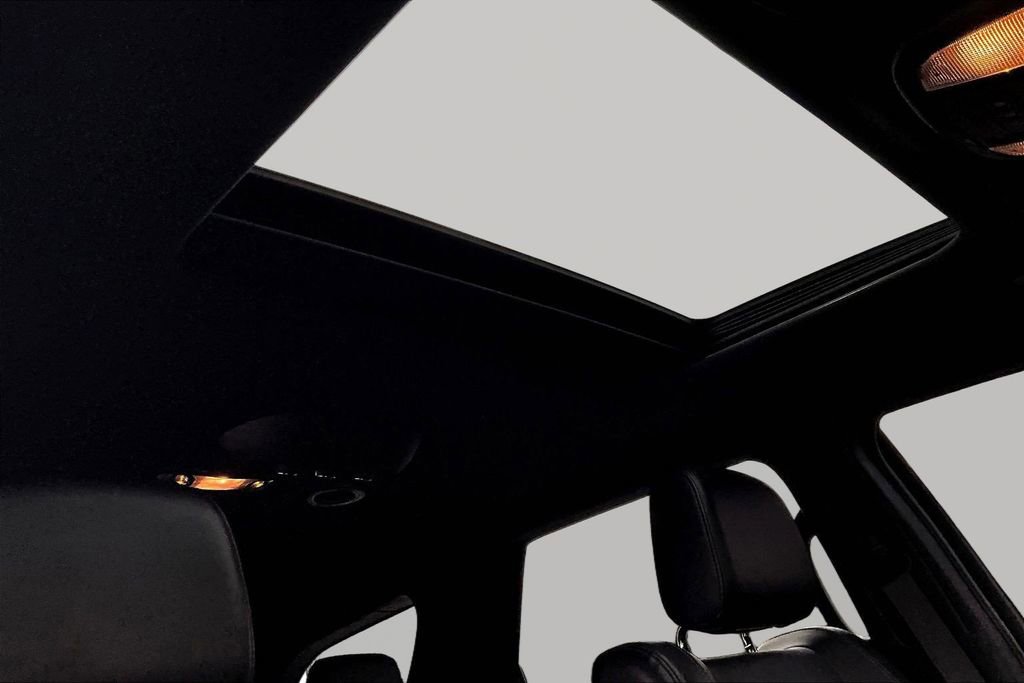 Used 2022 Dodge Durango GT image 28