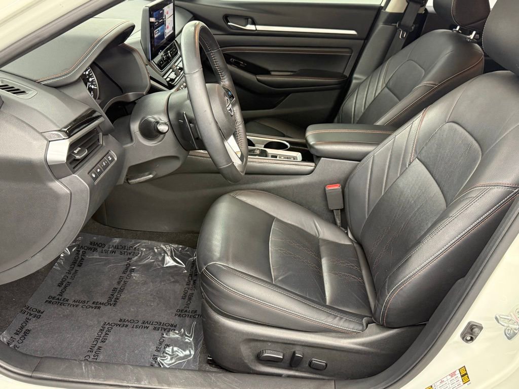Used 2023 Nissan Altima 2.0 SR image 15