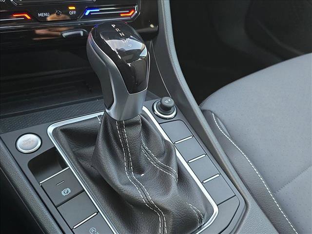 New 2026 Volkswagen Jetta SE image 14