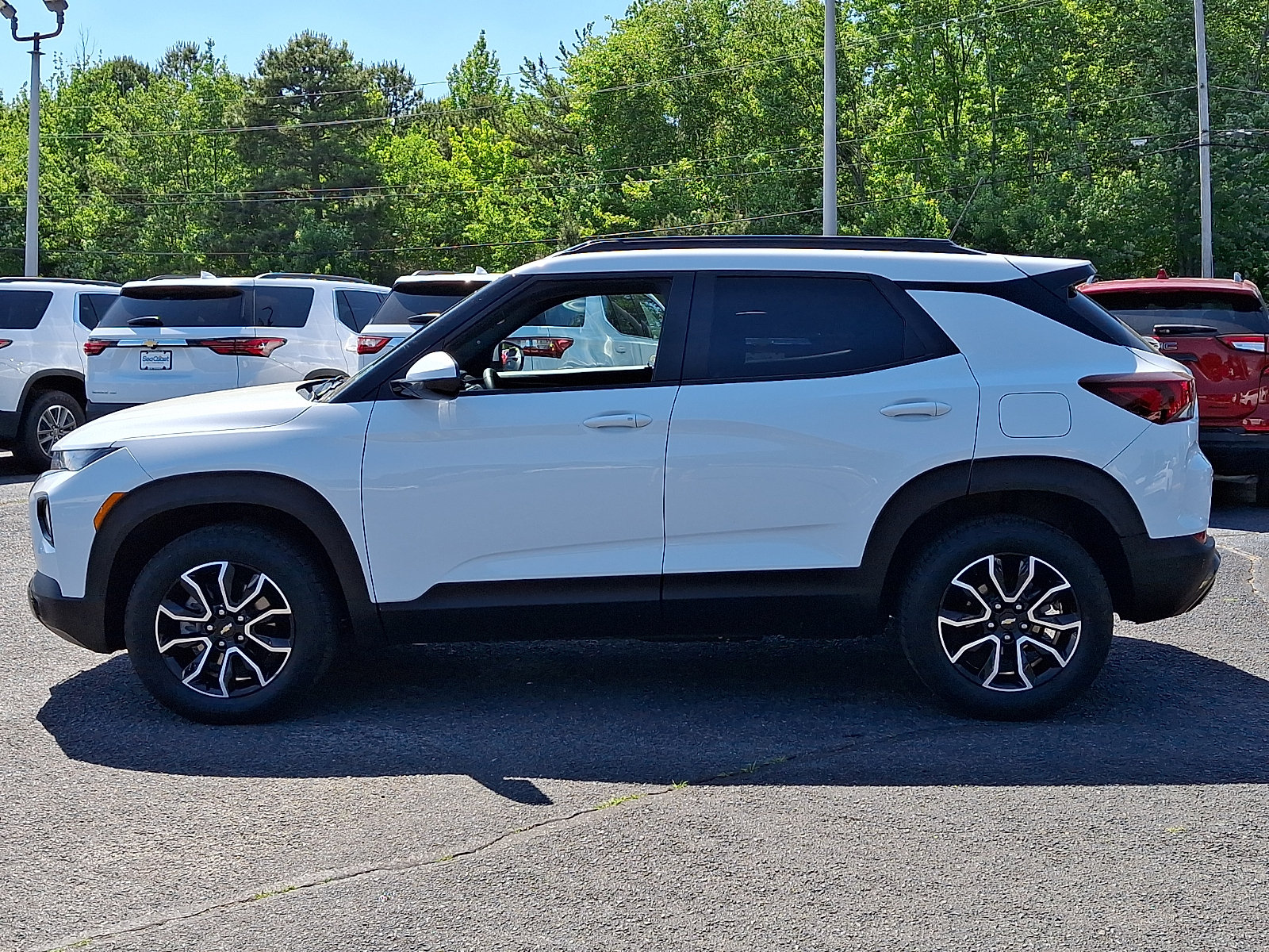 Certified 2023 Chevrolet TrailBlazer ACTIV AWD/4WD image 4