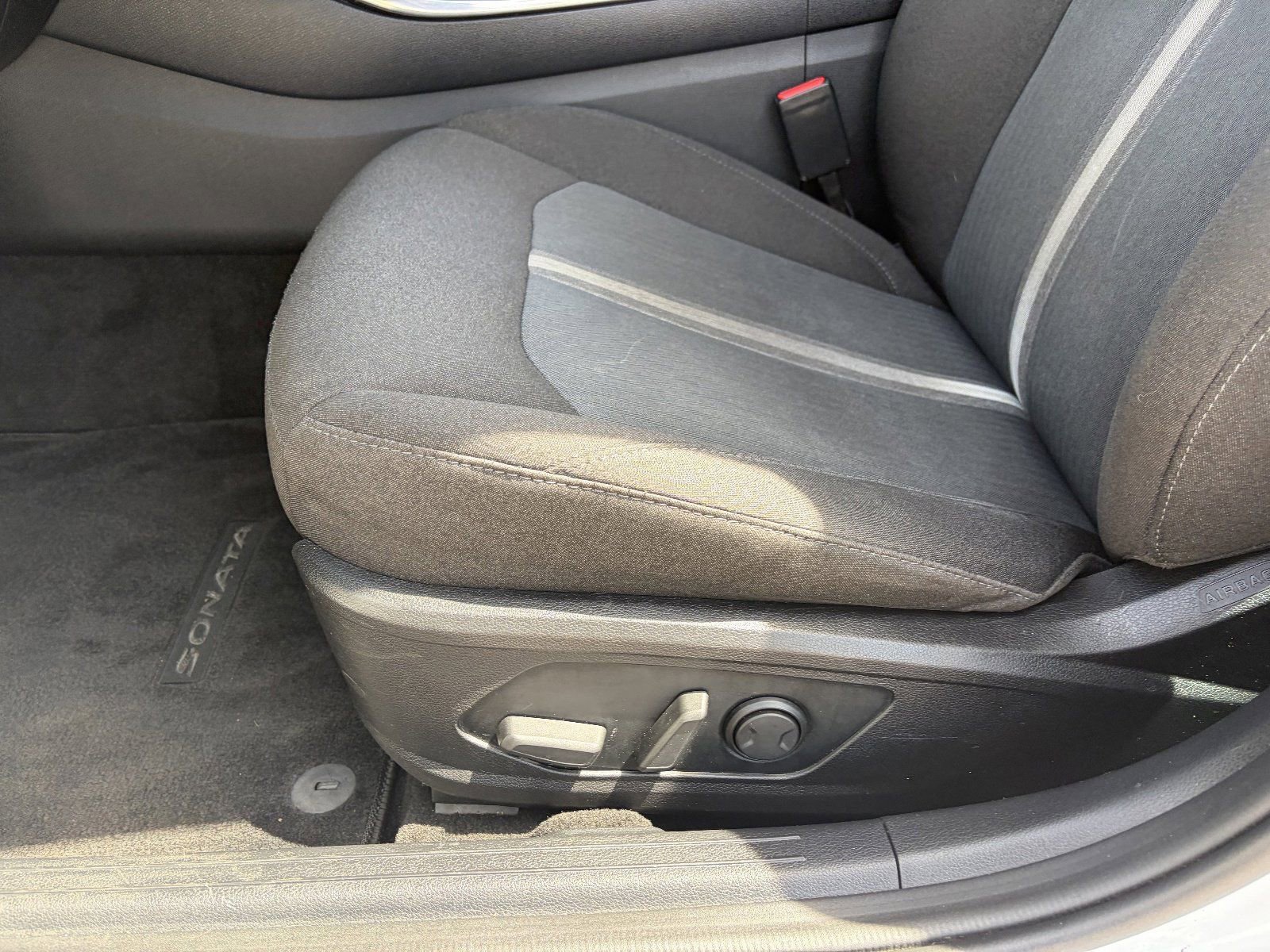 Used 2020 Hyundai Sonata SEL w/ Cargo Package FWD image 22