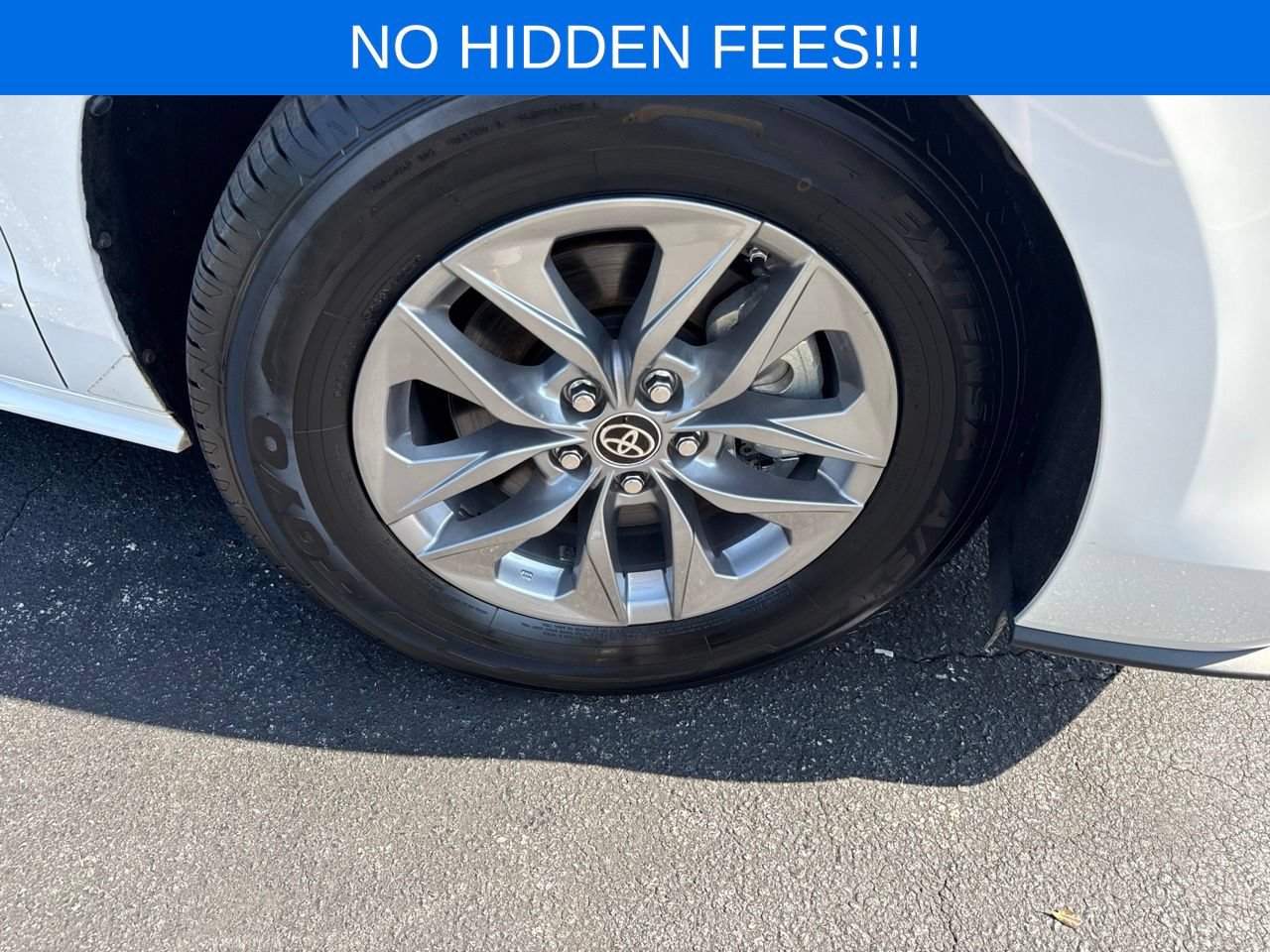 Used 2021 Toyota Sienna LE FWD image 10