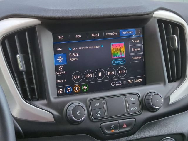 Used 2023 GMC Terrain SLT w/ LPO, Floor Liner Package AWD/4WD image 13