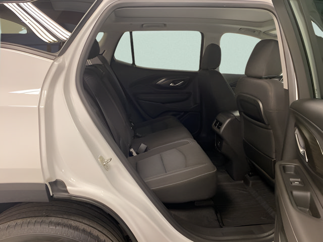 Used 2023 GMC Terrain SLE w/ Driver Convenience Package AWD/4WD image 26