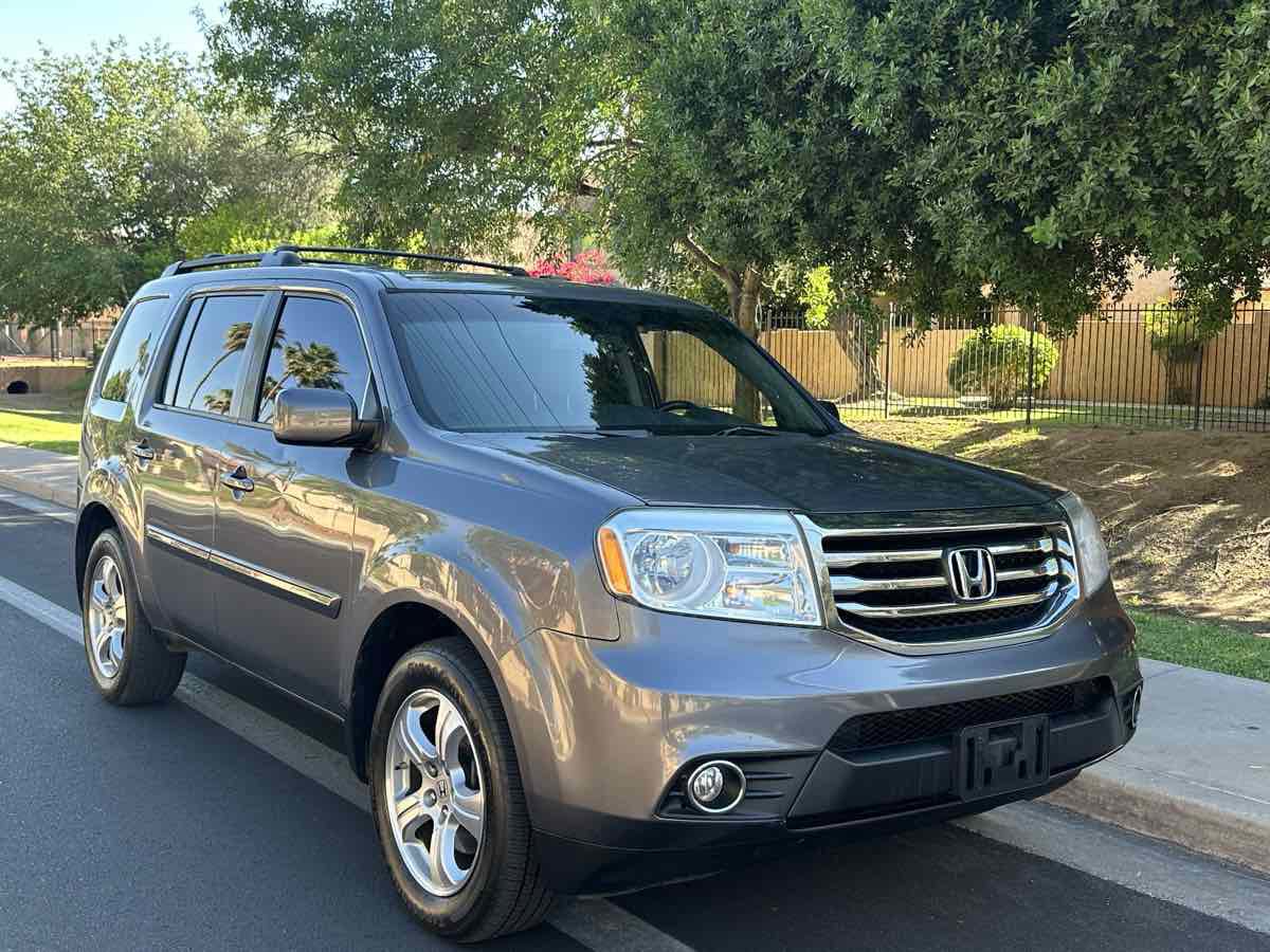 Used 2014 Honda Pilot EX-L image 2