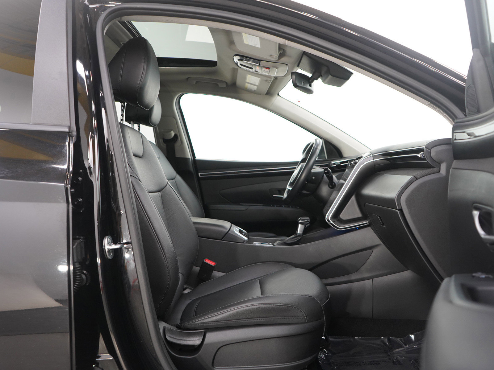 Used 2024 Hyundai Tucson SEL w/ Convenience Package image 11