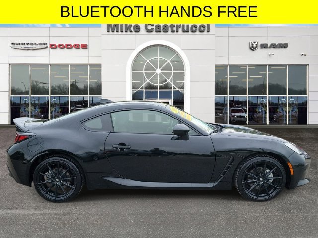 Used 2026 Toyota GR86 Premium w/ ALL Weather Mat Package (TMS) RWD image 3