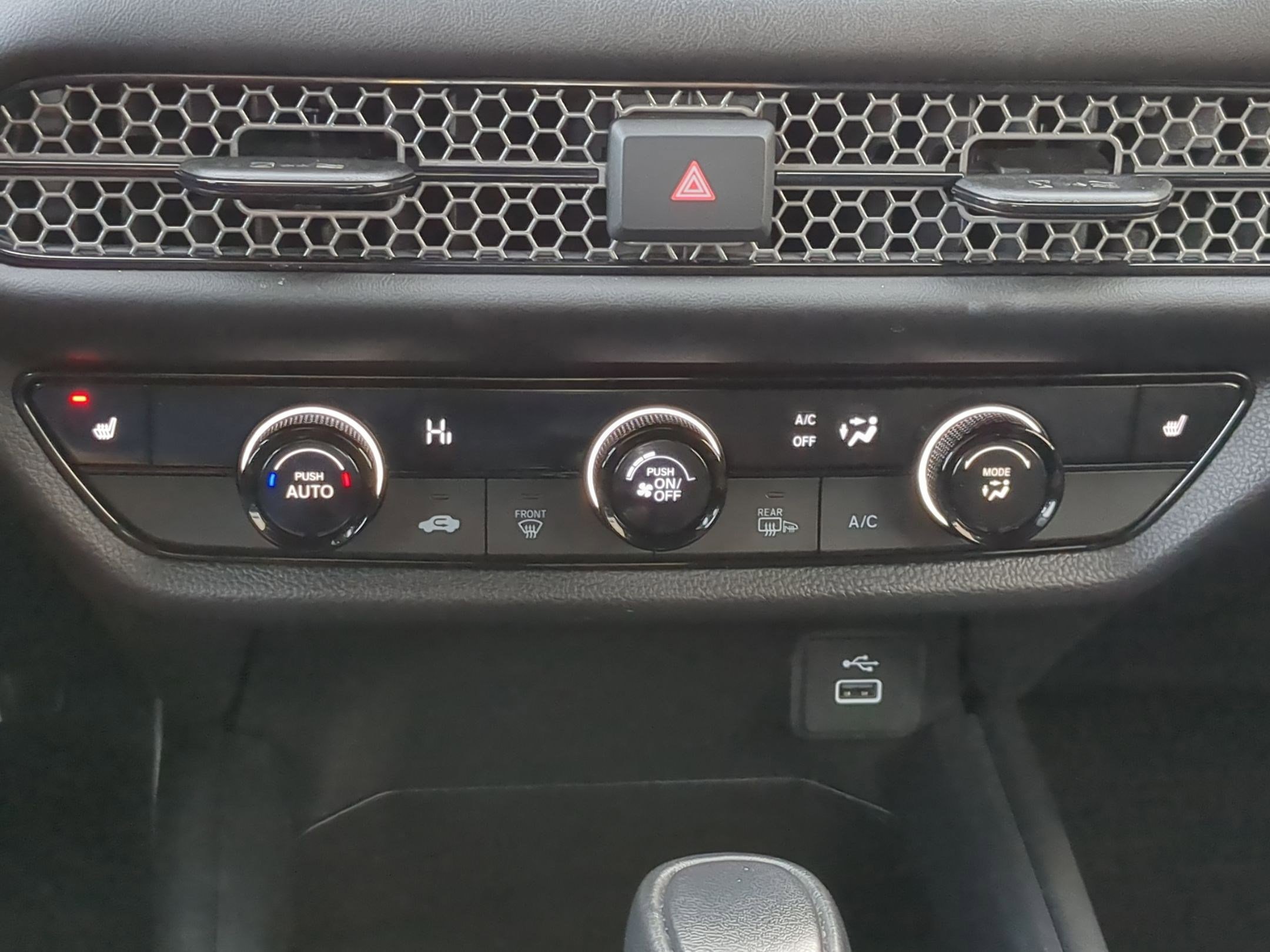 Certified 2025 Honda HR-V Sport image 24