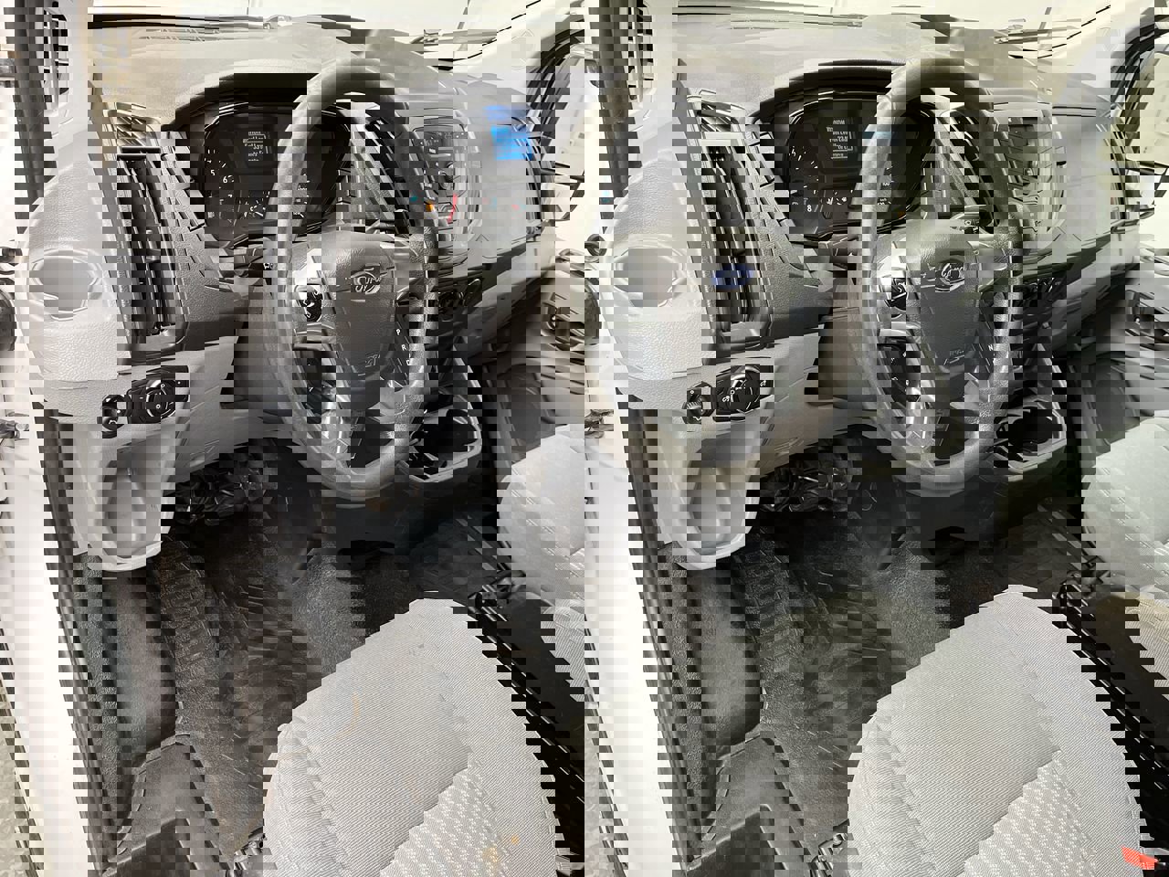 Used 2016 Ford Transit 250 130 Low Roof w/ Exterior Upgrade Package image 4