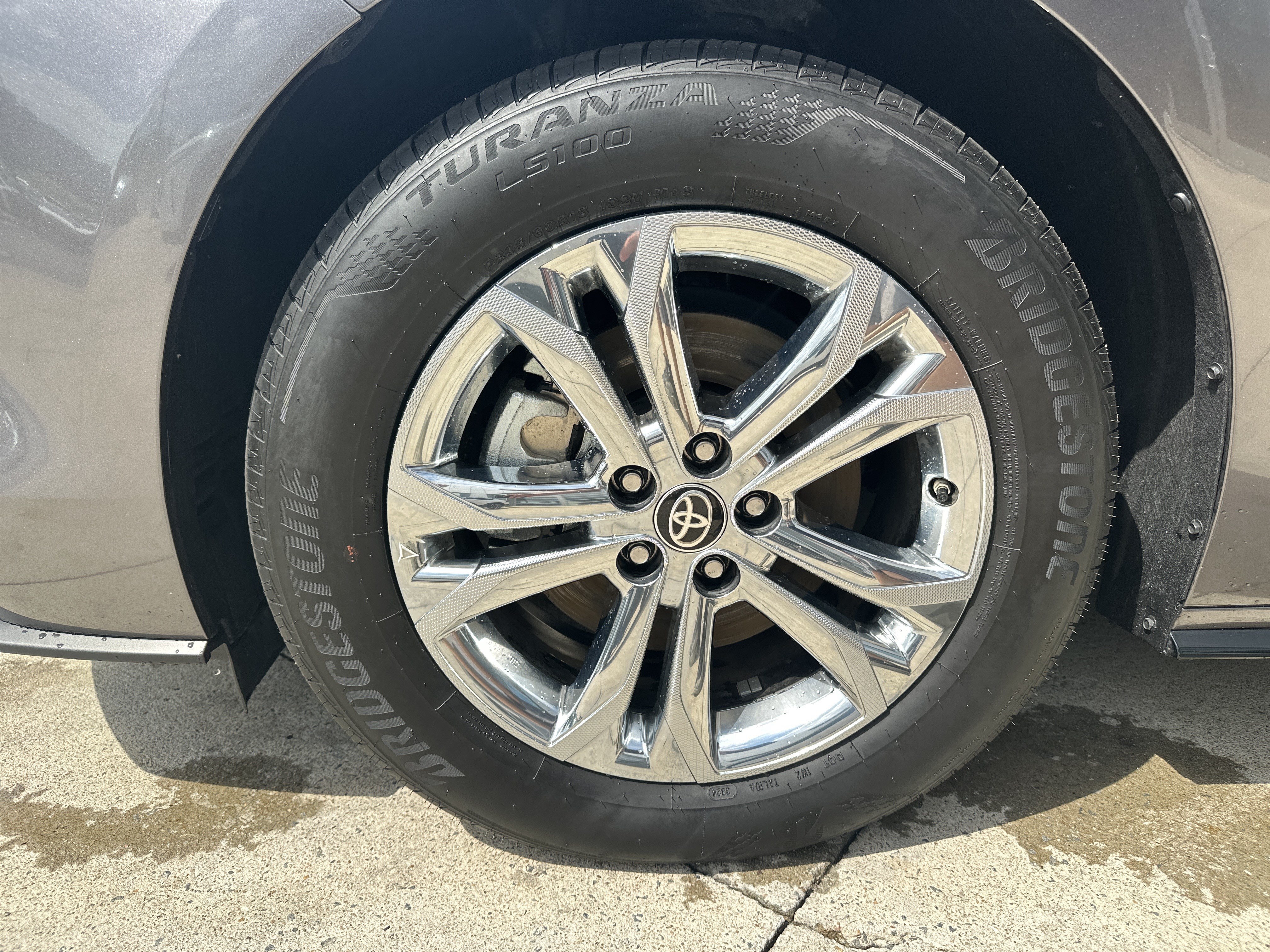 Certified 2024 Toyota Sienna Platinum AWD/4WD image 31