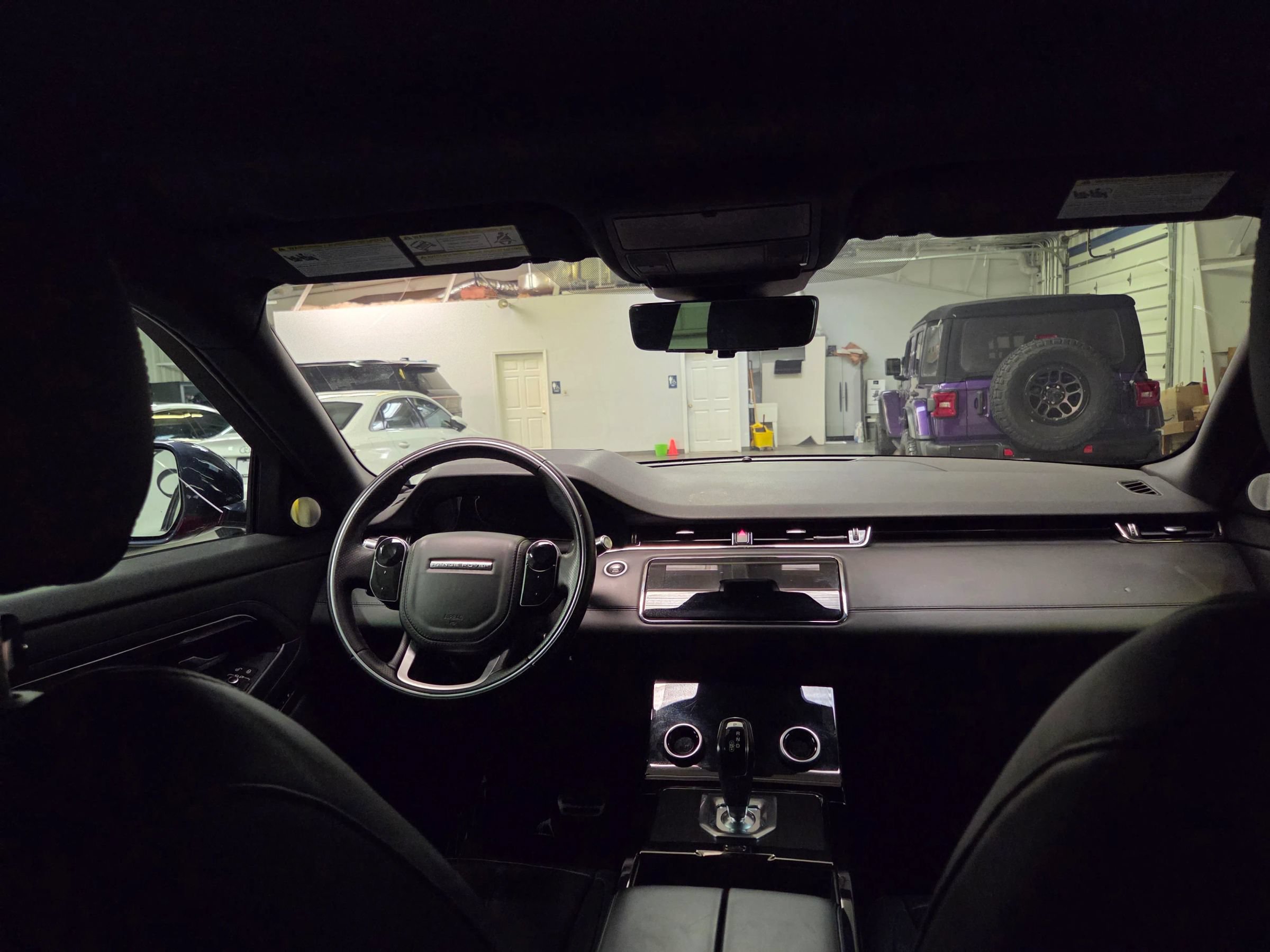 Used 2020 Land Rover Range Rover Evoque R-Dynamic HSE AWD/4WD image 34