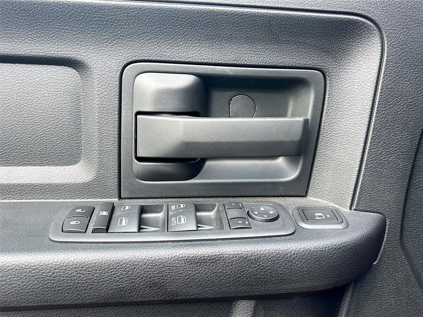 Used 2024 RAM 3500 Tradesman RWD image 17
