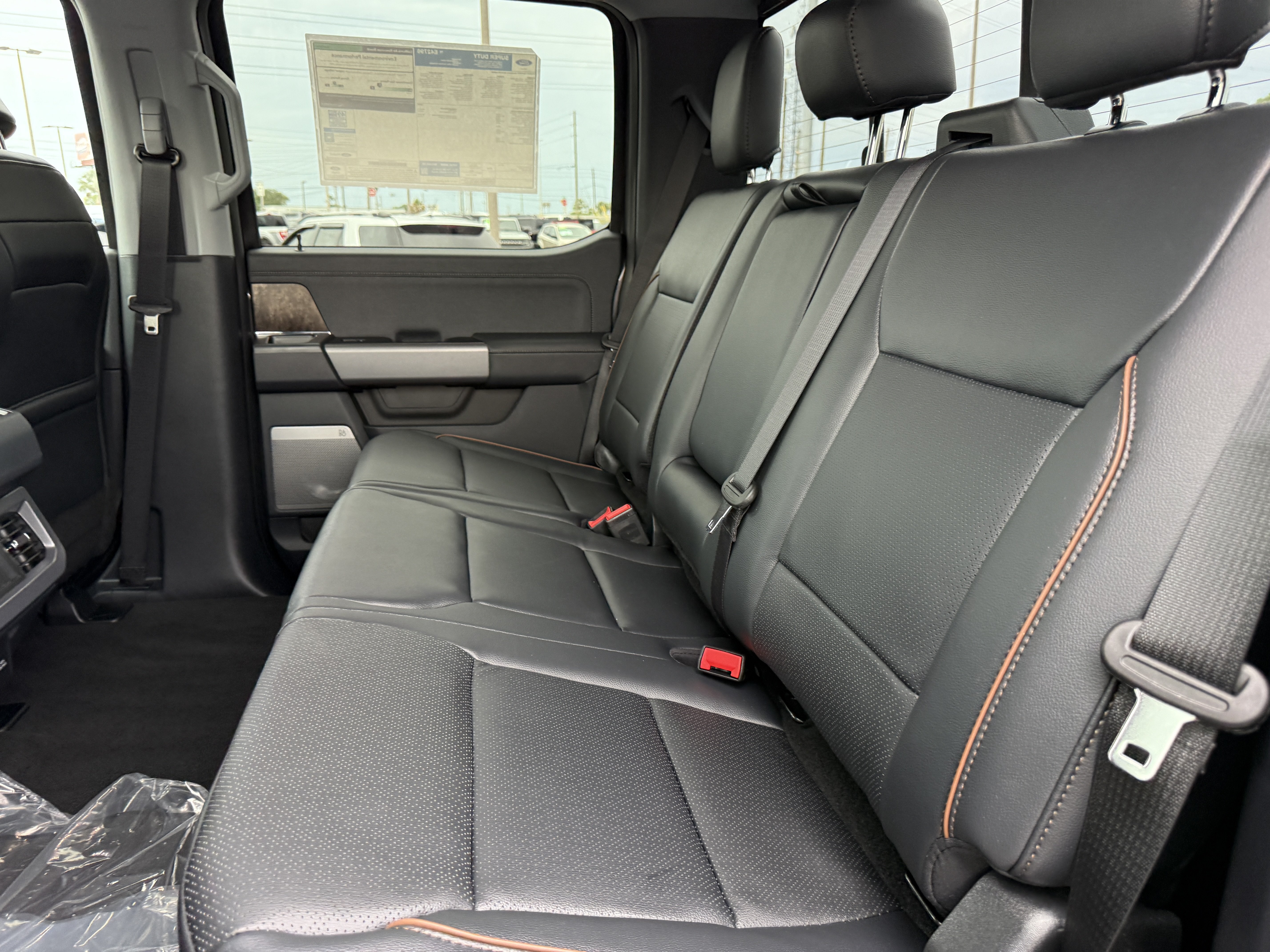 New 2026 Ford F250 Lariat w/ FX4 Off-Road Package AWD/4WD image 13