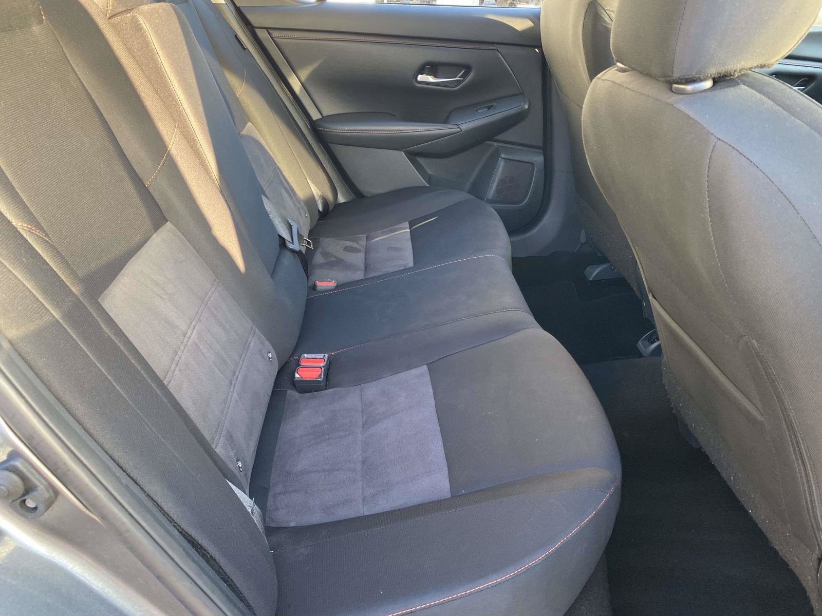 Used 2025 Nissan Sentra SR FWD image 16