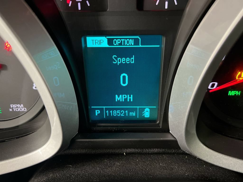 Used 2017 Chevrolet Equinox LT FWD image 13