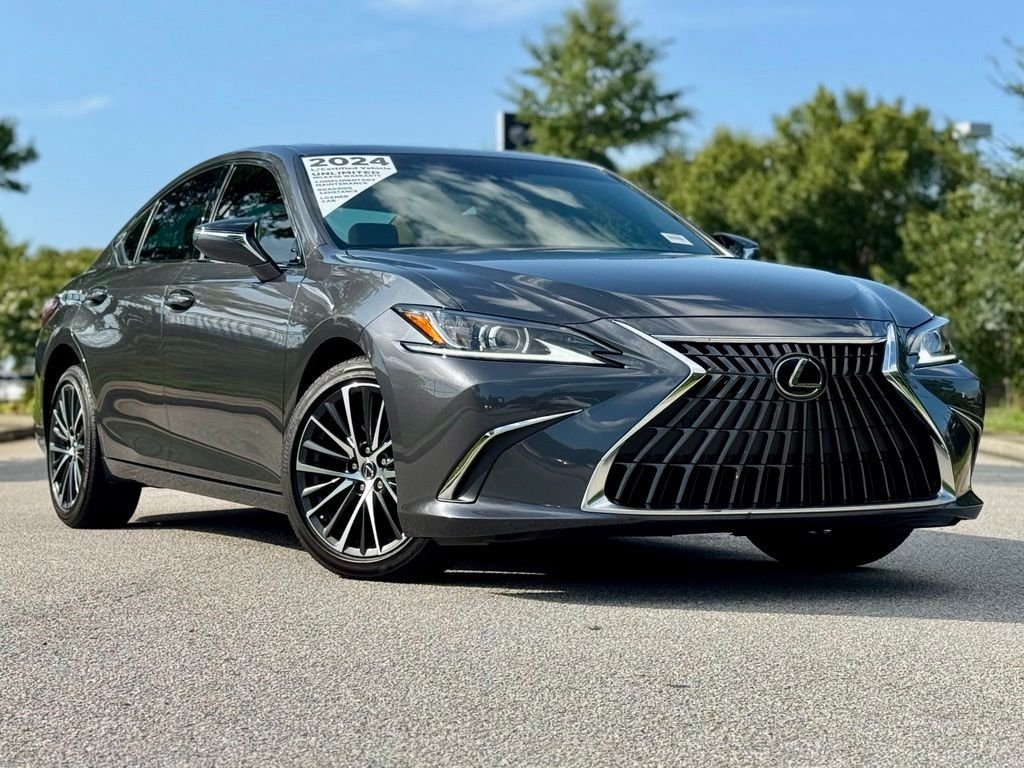 Certified 2024 Lexus ES 250 w/ Premium Package AWD/4WD image 2