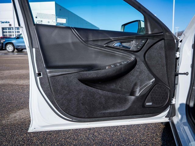 Used 2024 Chevrolet Malibu LT image 18