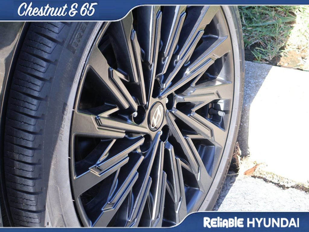 Used 2024 Hyundai Santa Fe Calligraphy FWD image 24