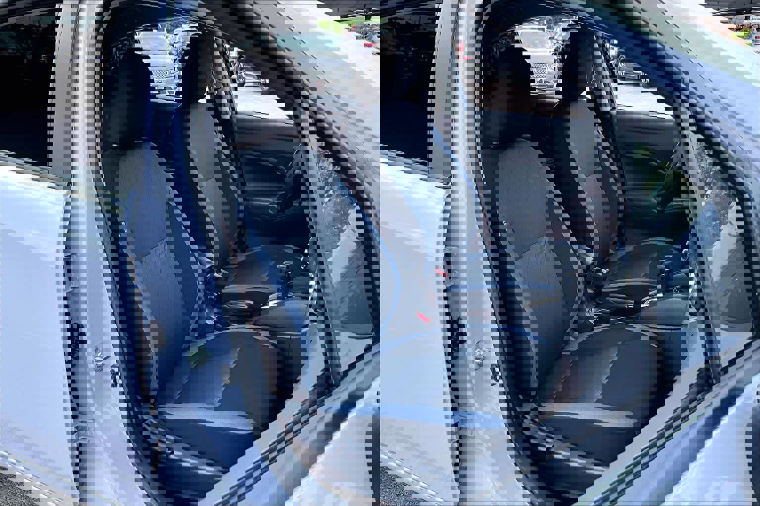 Certified 2025 Nissan Versa SV w/ Trunk Package image 9