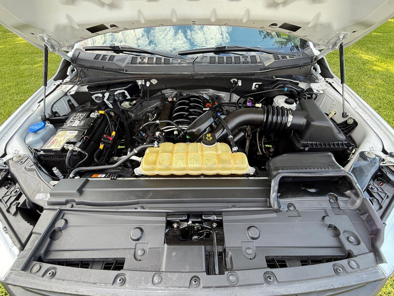 Used 2020 Ford F150 XL w/ Equipment Group 101A Mid AWD/4WD image 30