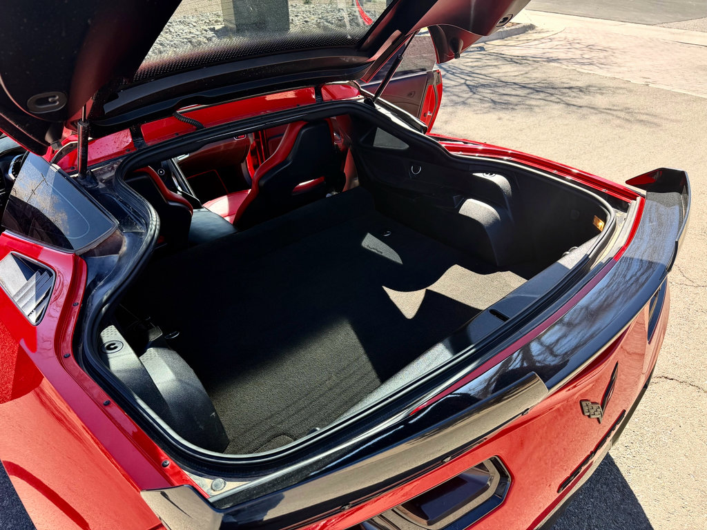 Used 2019 Chevrolet Corvette Stingray Coupe w/ Carbon Flash Badge Package image 15