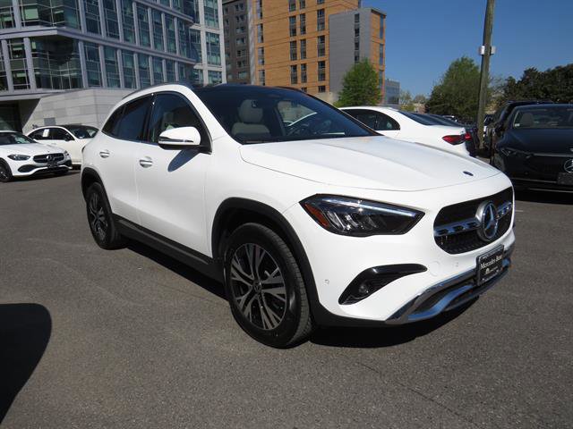 Used 2026 Mercedes-Benz GLA 250 4MATIC image 5