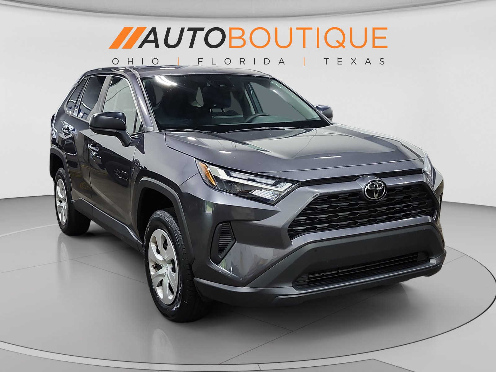 Used 2023 Toyota RAV4 LE FWD image 7