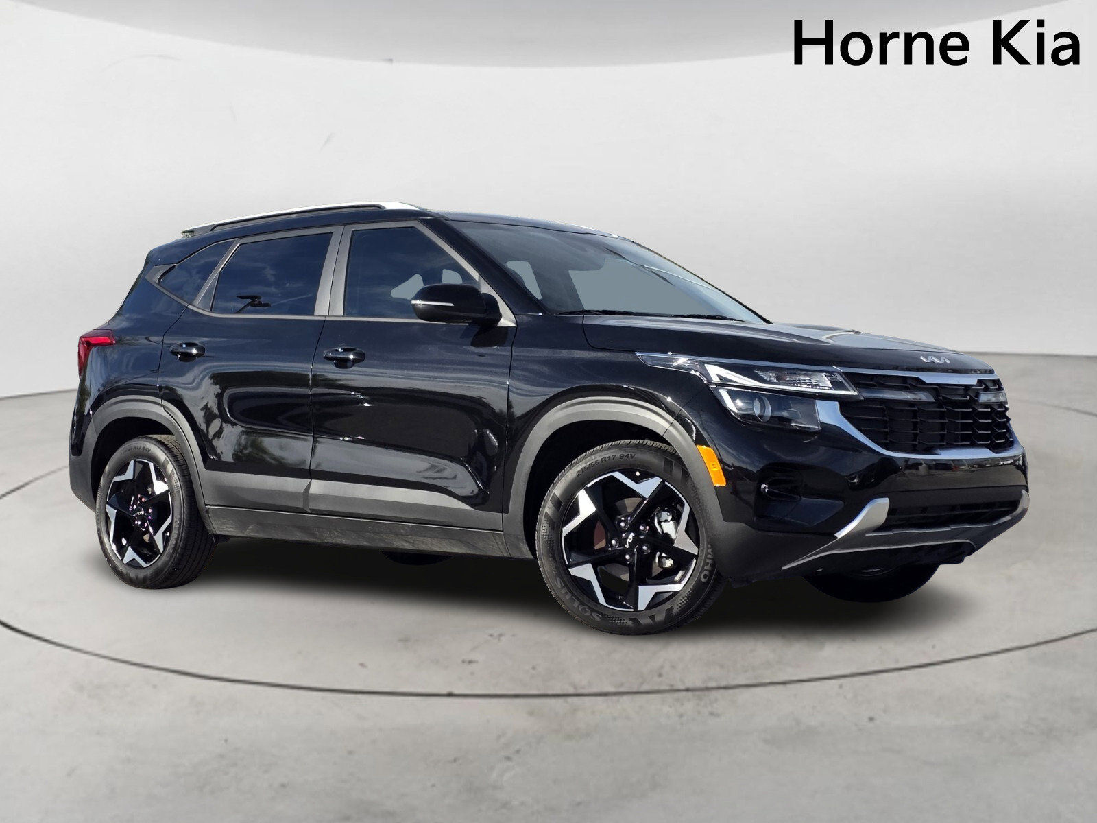 New 2026 Kia Seltos S image 2