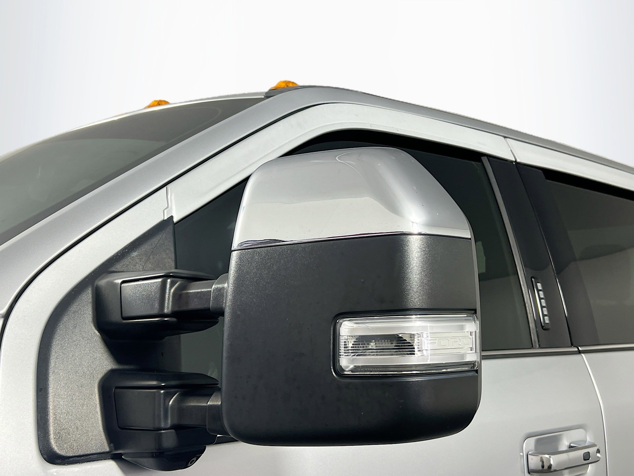 Used 2019 Ford F450 Platinum w/ Platinum Ultimate Package image 12