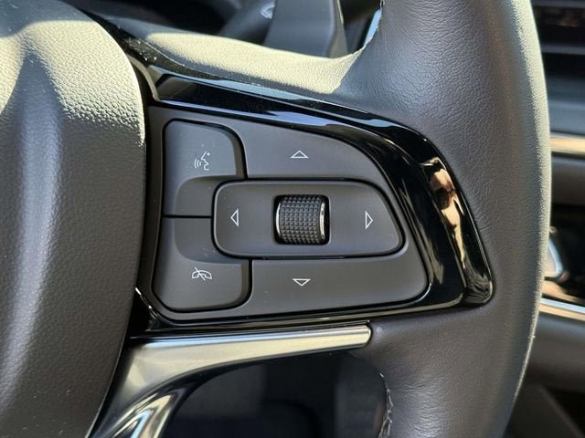 Used 2024 Buick Enclave Avenir w/ Avenir Technology Package AWD/4WD image 19