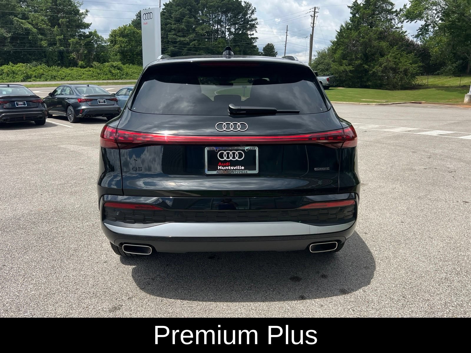 Used 2025 Audi Q5 Premium Plus w/ Premium Plus AWD/4WD image 7