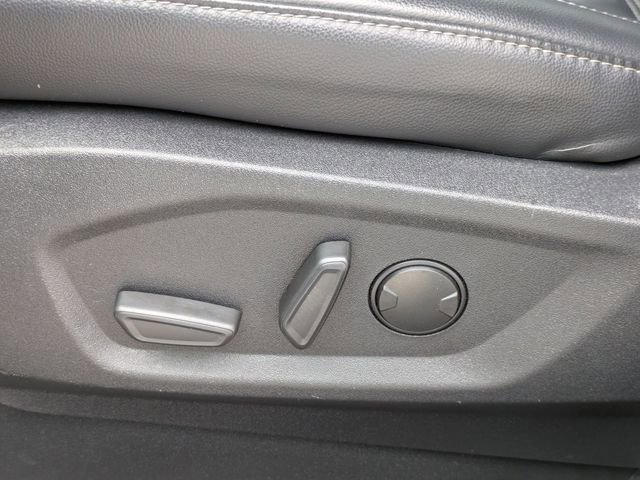 Used 2024 Ford Edge SEL image 20