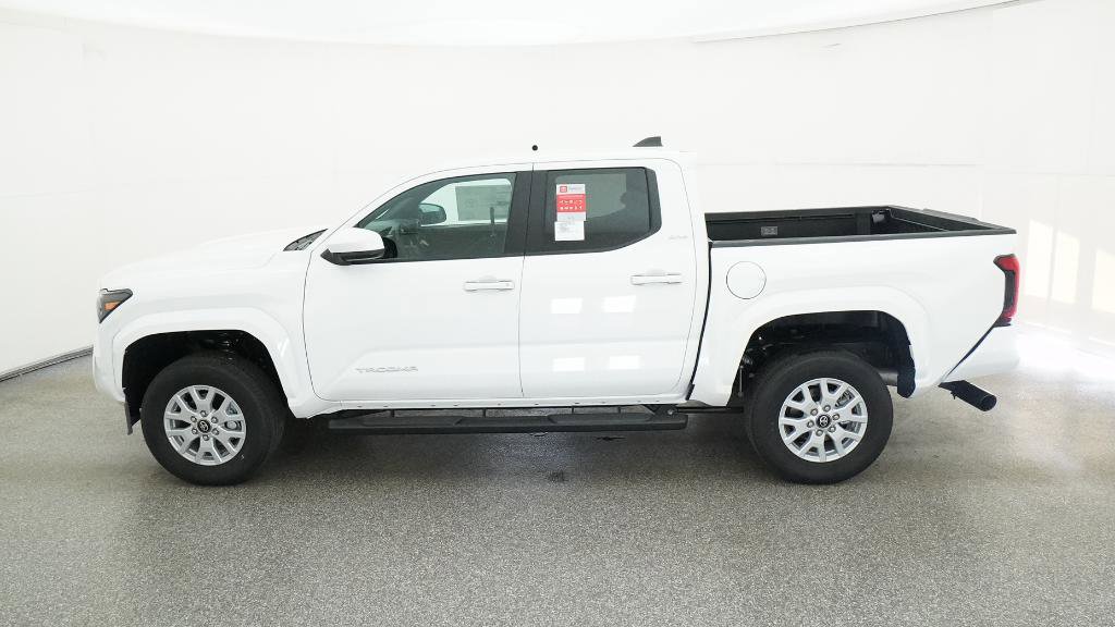 New 2025 Toyota Tacoma SR5 image 9