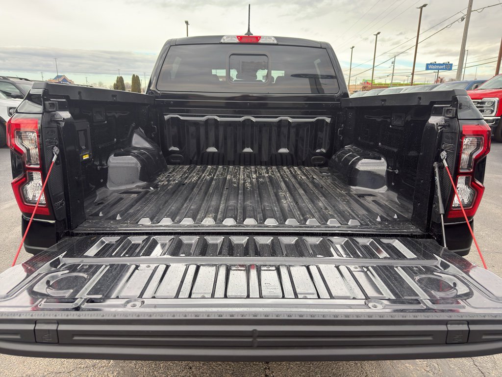 New 2025 Ford Ranger Lariat w/ Black Appearance Package image 26