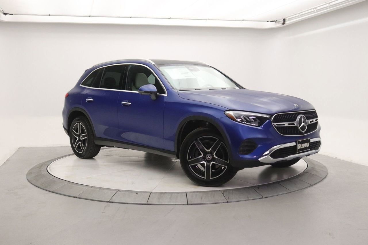 New 2026 Mercedes-Benz GLC 300 image 16