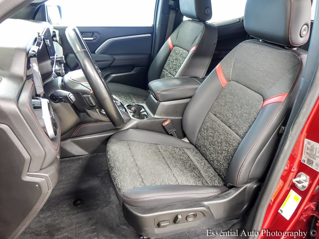 Used 2023 Chevrolet Colorado Z71 w/ Z71 Convenience Package 2 AWD/4WD image 10