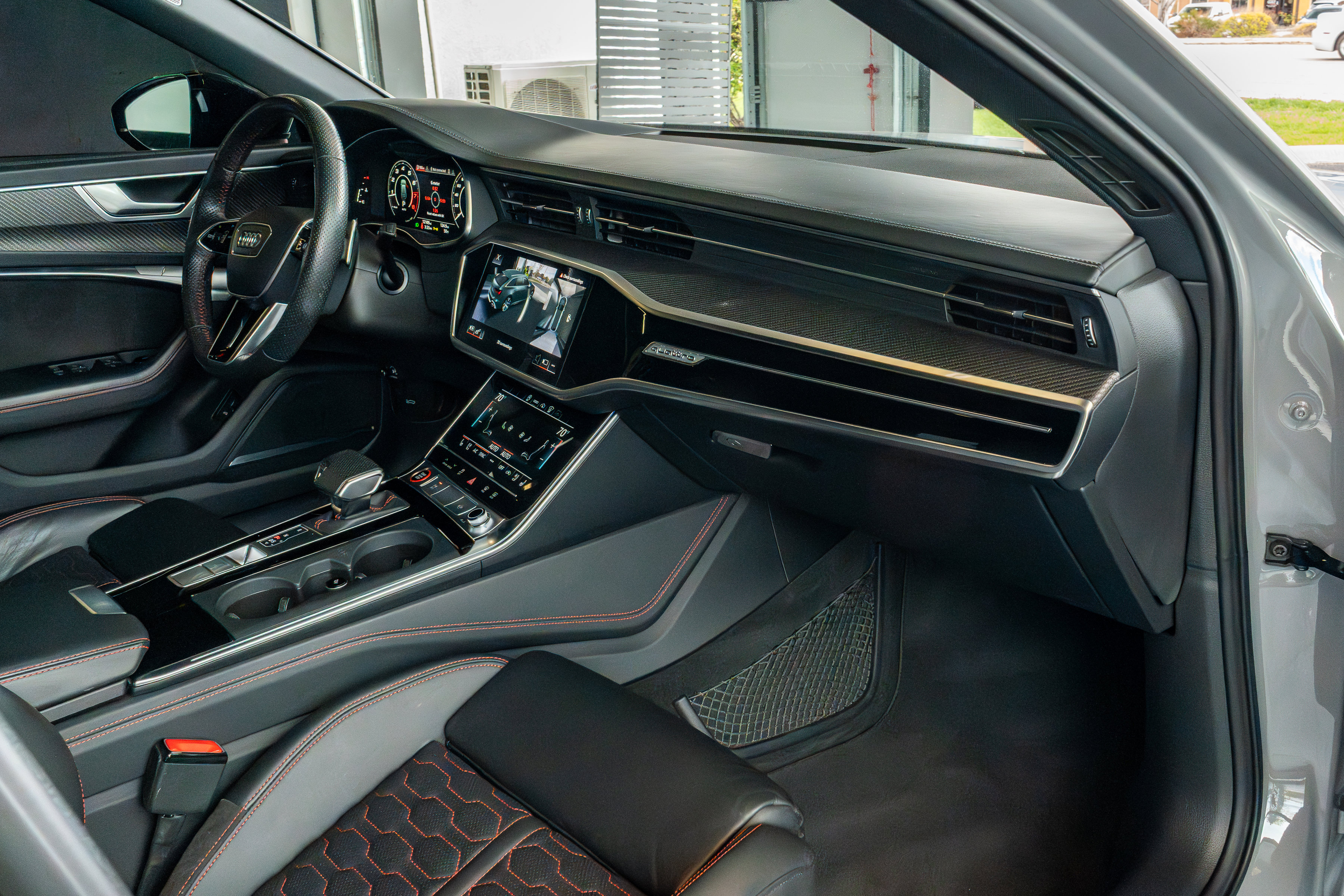 Used 2021 Audi RS 6 AWD/4WD image 31