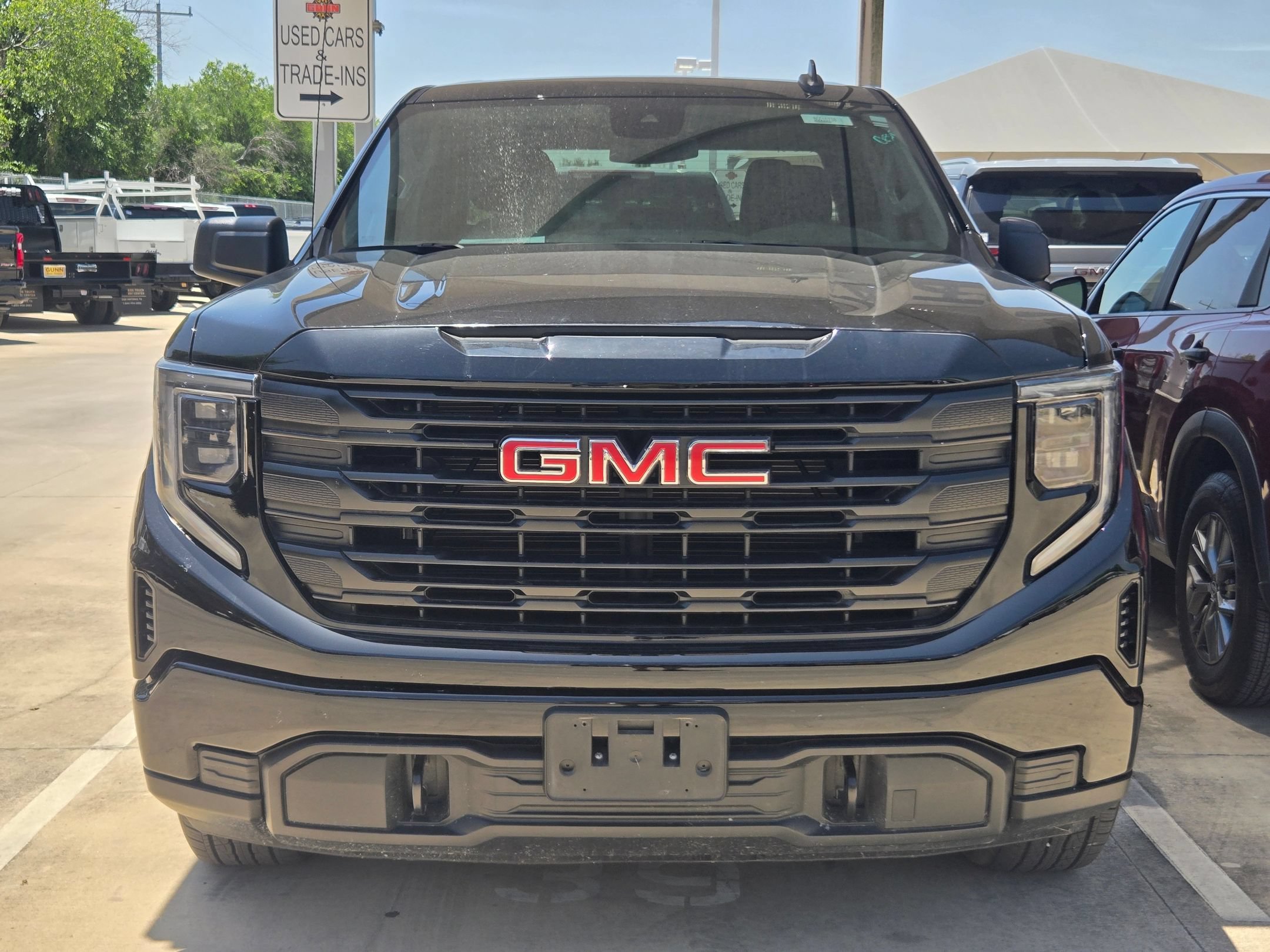 Certified 2024 GMC Sierra 1500 Pro w/ Graphite Edition RWD image 2