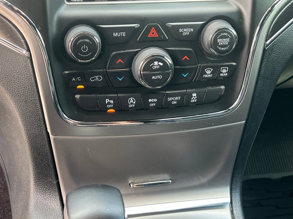 Used 2018 Jeep Grand Cherokee Limited AWD/4WD image 30