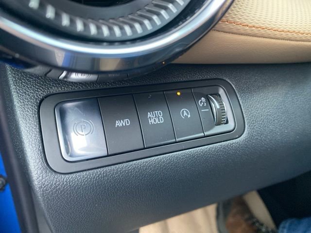 New 2026 Chevrolet Equinox ACTIV w/ Convenience Package III AWD/4WD image 23