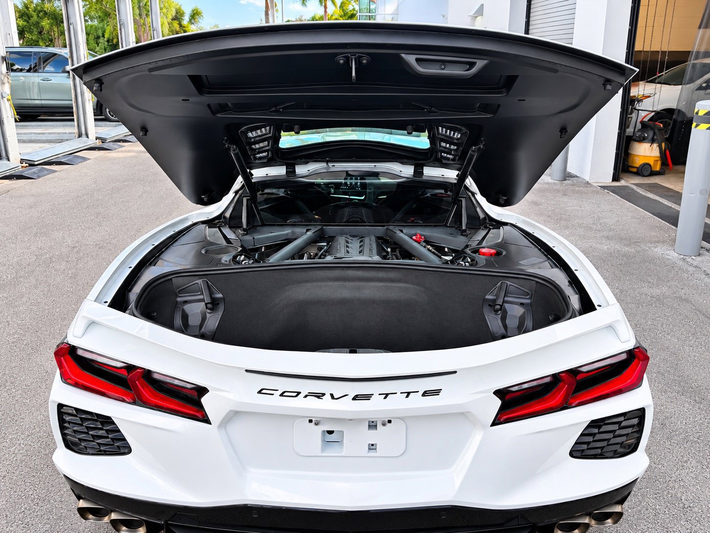 Used 2023 Chevrolet Corvette Stingray Coupe RWD image 5