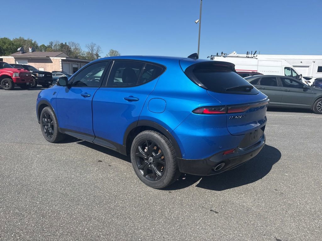 Used 2024 Dodge Hornet R/T Plus w/ Tech Pack Plus w/o Parking AWD/4WD image 3