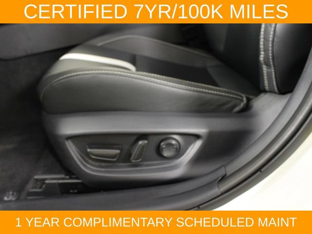 Used 2025 Toyota Camry SE FWD image 18