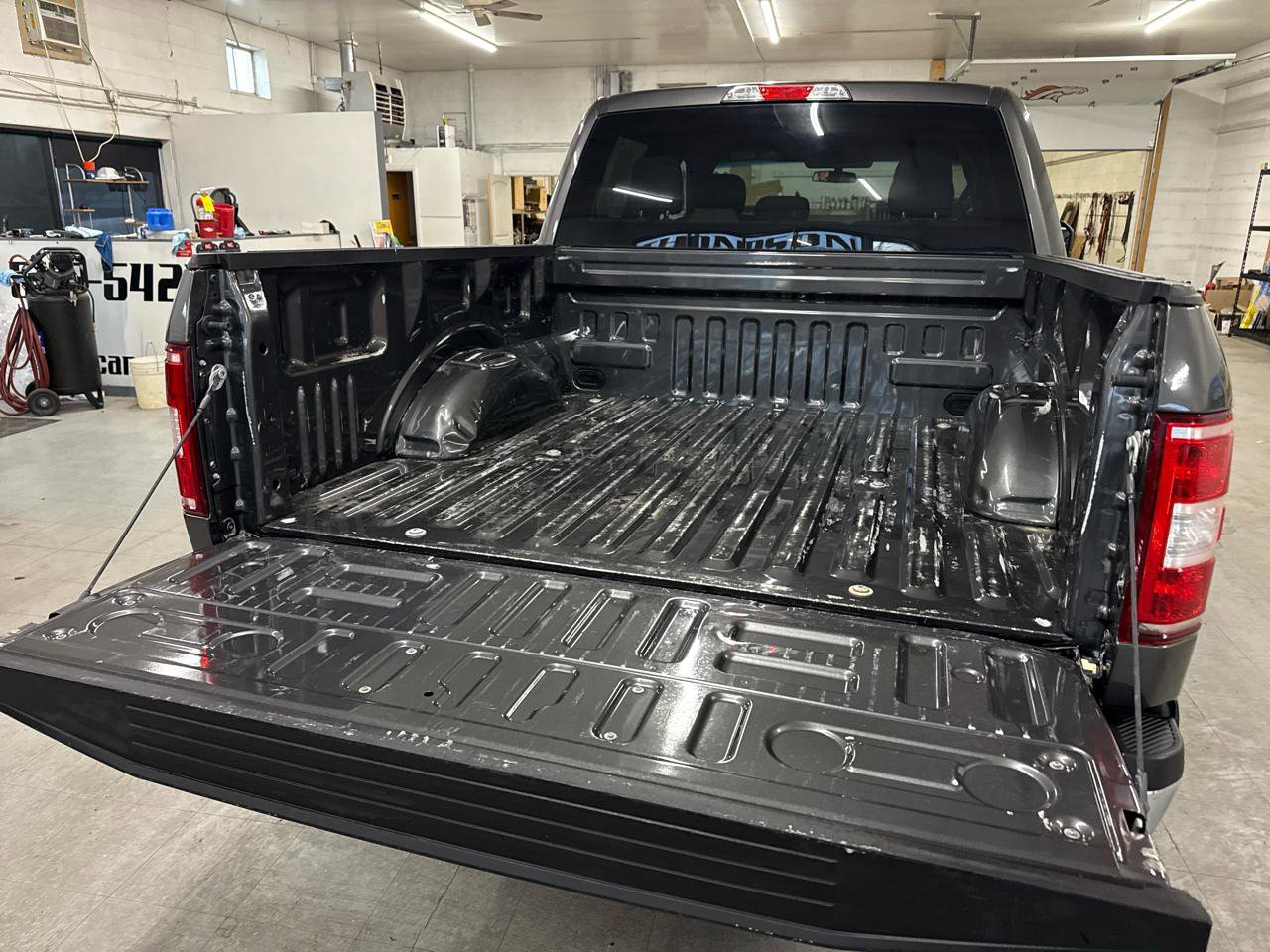 Used 2018 Ford F150 XLT image 77