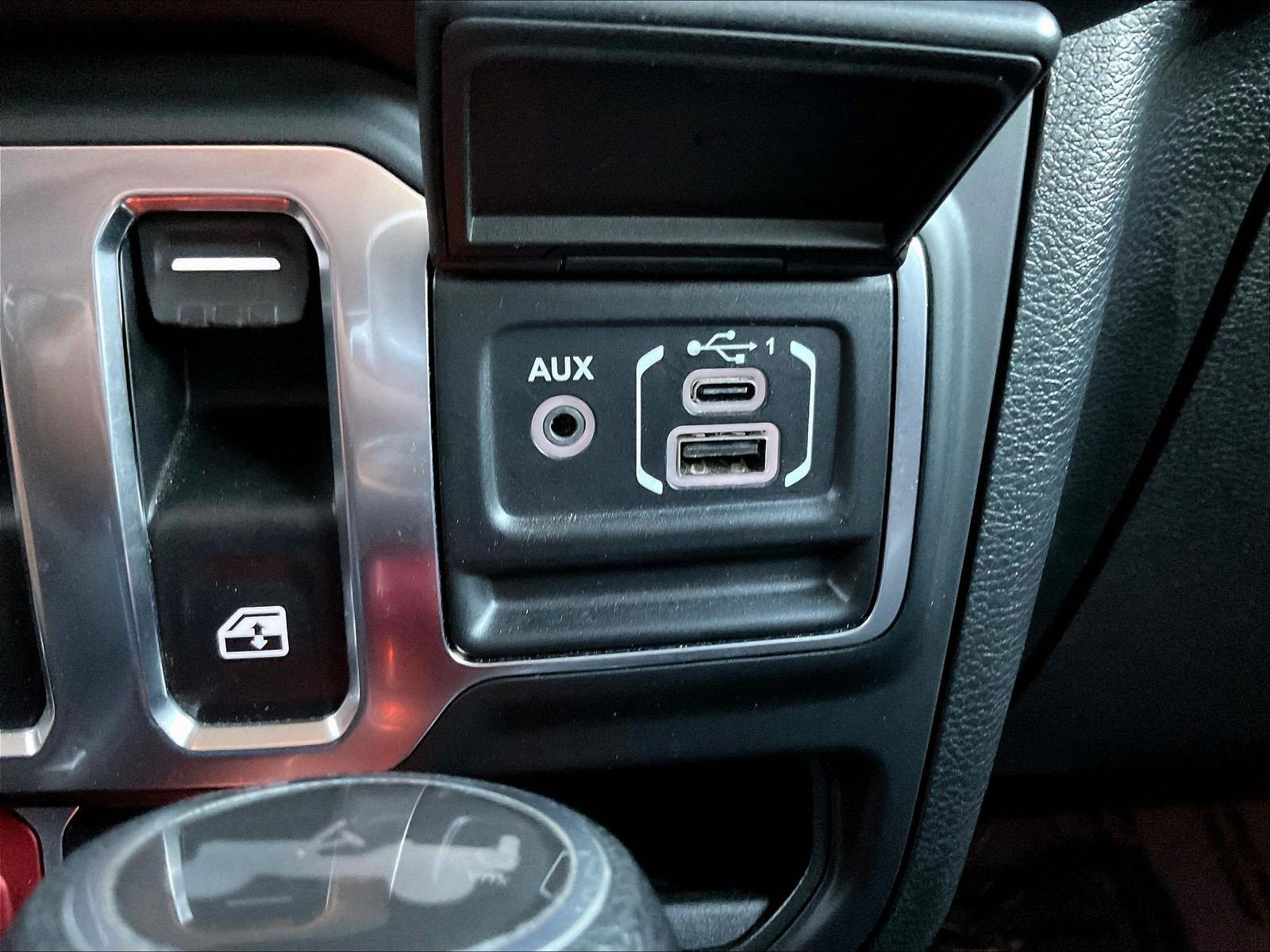 Used 2021 Jeep Wrangler Rubicon w/ Cold Weather Group AWD/4WD image 19