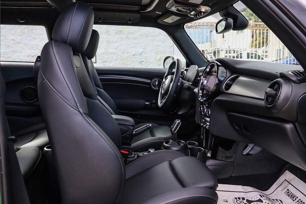 Used 2023 MINI Cooper S image 21